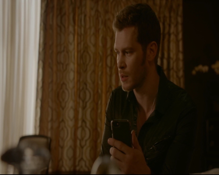 vampirediariesworld-dot-nl_TheOriginals5x08TheKindnessOfStrangers01117.jpg