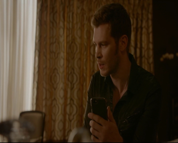 vampirediariesworld-dot-nl_TheOriginals5x08TheKindnessOfStrangers01118.jpg