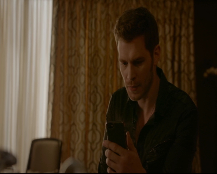 vampirediariesworld-dot-nl_TheOriginals5x08TheKindnessOfStrangers01120.jpg