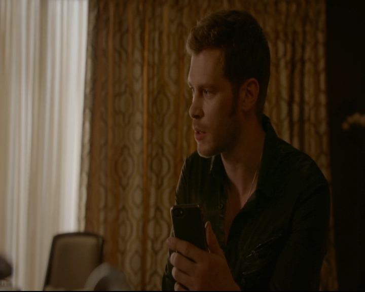 vampirediariesworld-dot-nl_TheOriginals5x08TheKindnessOfStrangers01121.jpg