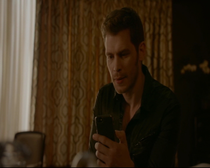 vampirediariesworld-dot-nl_TheOriginals5x08TheKindnessOfStrangers01128.jpg