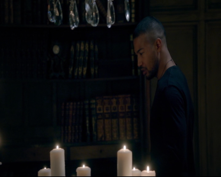 vampirediariesworld-dot-nl_TheOriginals5x08TheKindnessOfStrangers01157.jpg