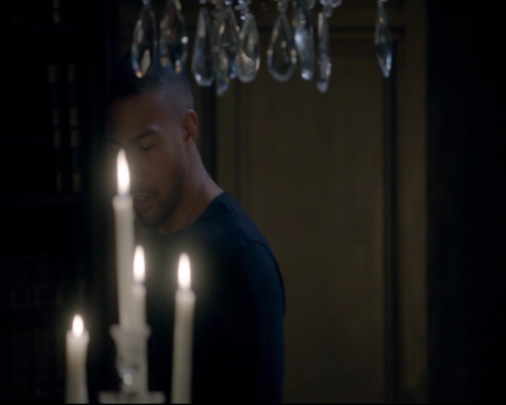 vampirediariesworld-dot-nl_TheOriginals5x08TheKindnessOfStrangers01158.jpg