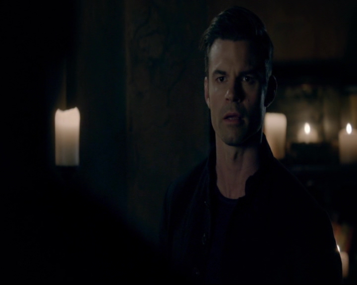 vampirediariesworld-dot-nl_TheOriginals5x08TheKindnessOfStrangers01168.jpg