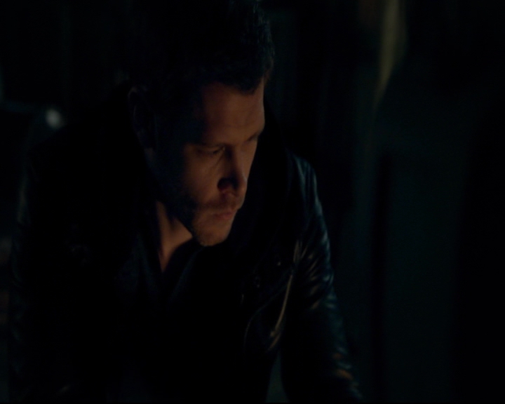 vampirediariesworld-dot-nl_TheOriginals5x08TheKindnessOfStrangers01206.jpg