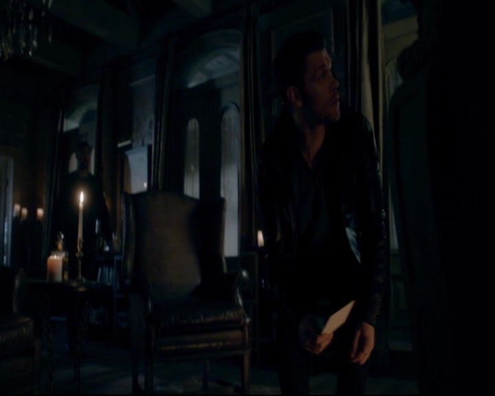 vampirediariesworld-dot-nl_TheOriginals5x08TheKindnessOfStrangers01213.jpg