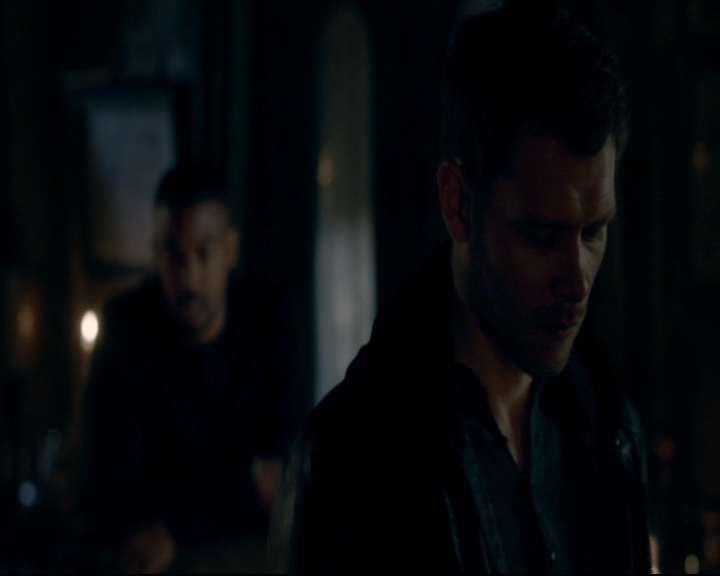 vampirediariesworld-dot-nl_TheOriginals5x08TheKindnessOfStrangers01224.jpg