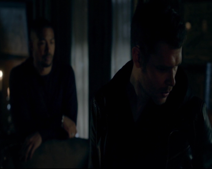 vampirediariesworld-dot-nl_TheOriginals5x08TheKindnessOfStrangers01250.jpg