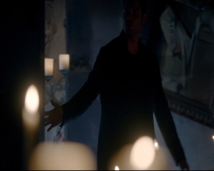 vampirediariesworld-dot-nl_TheOriginals5x08TheKindnessOfStrangers01299.jpg