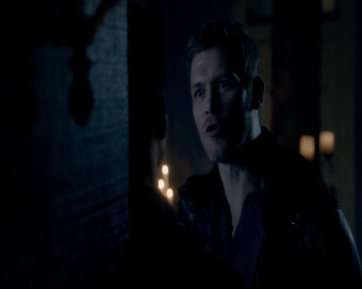 vampirediariesworld-dot-nl_TheOriginals5x08TheKindnessOfStrangers01308.jpg