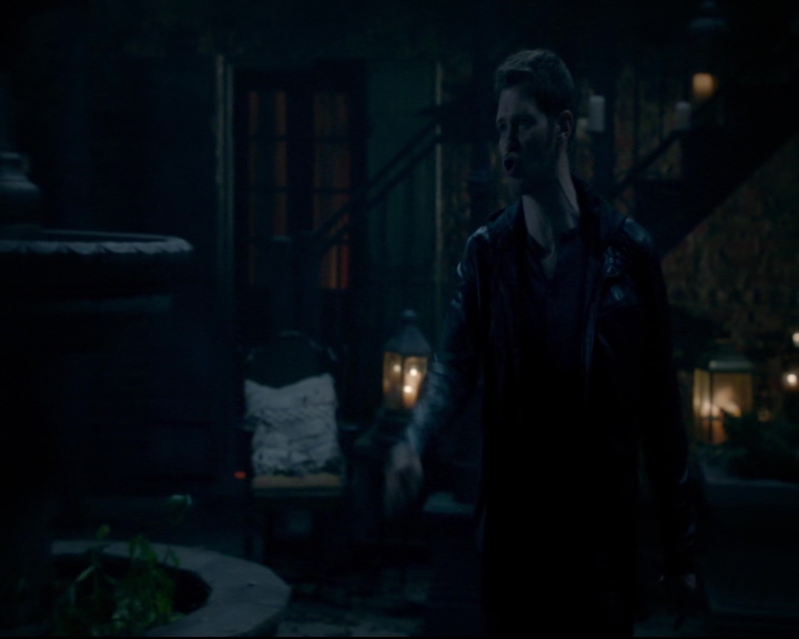 vampirediariesworld-dot-nl_TheOriginals5x08TheKindnessOfStrangers01328.jpg