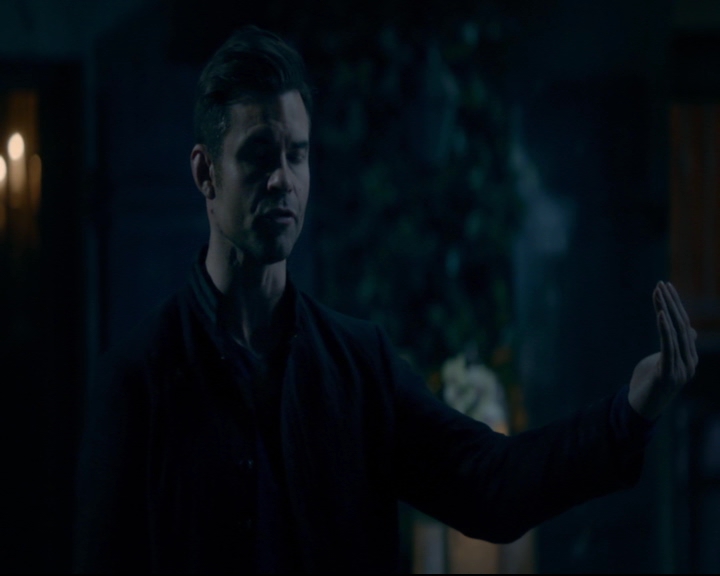 vampirediariesworld-dot-nl_TheOriginals5x08TheKindnessOfStrangers01379.jpg