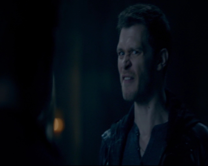 vampirediariesworld-dot-nl_TheOriginals5x08TheKindnessOfStrangers01401.jpg