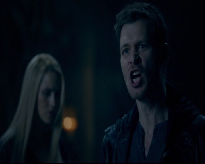 vampirediariesworld-dot-nl_TheOriginals5x08TheKindnessOfStrangers01409.jpg