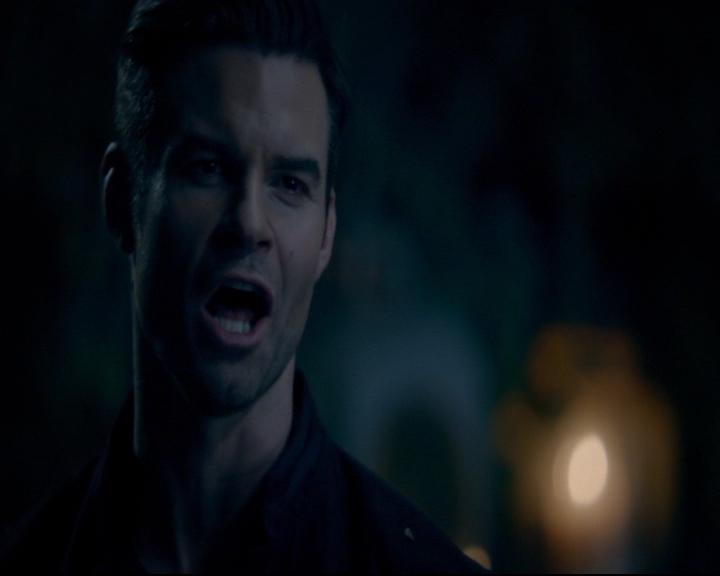 vampirediariesworld-dot-nl_TheOriginals5x08TheKindnessOfStrangers01421.jpg