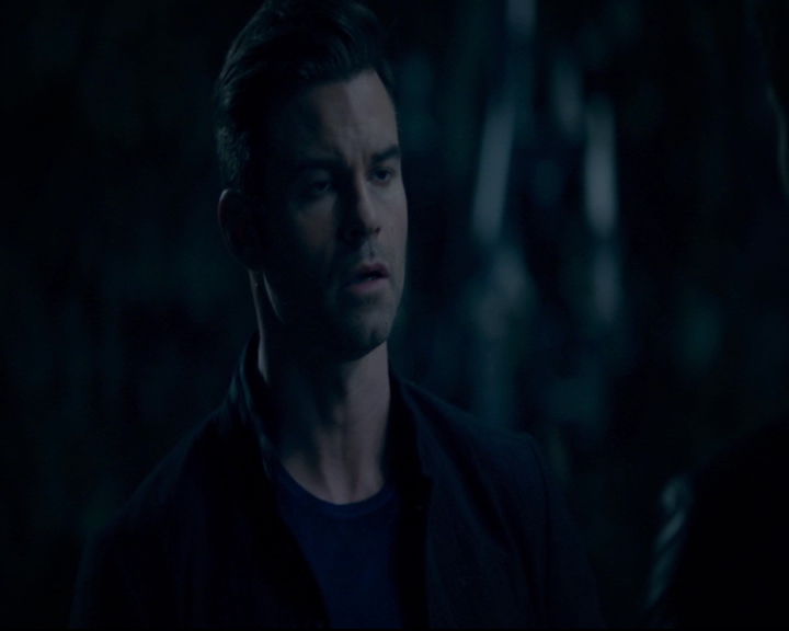 vampirediariesworld-dot-nl_TheOriginals5x08TheKindnessOfStrangers01427.jpg