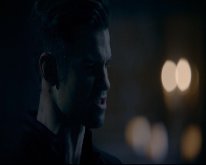 vampirediariesworld-dot-nl_TheOriginals5x08TheKindnessOfStrangers01435.jpg