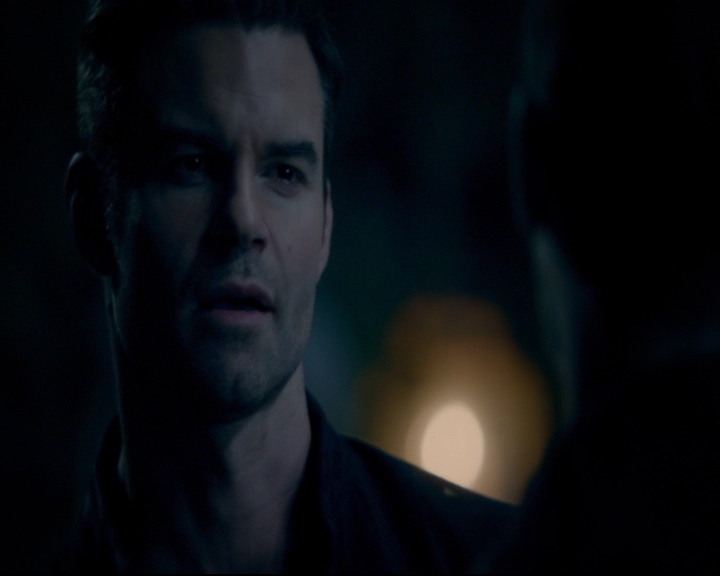 vampirediariesworld-dot-nl_TheOriginals5x08TheKindnessOfStrangers01443.jpg