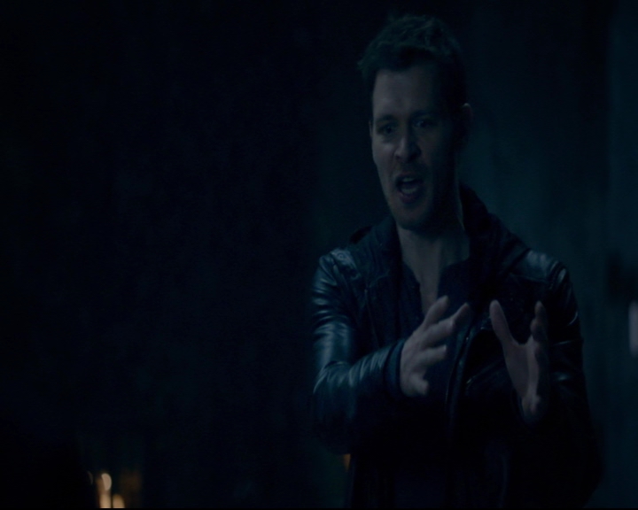 vampirediariesworld-dot-nl_TheOriginals5x08TheKindnessOfStrangers01480.jpg