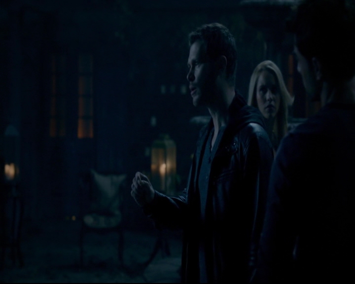 vampirediariesworld-dot-nl_TheOriginals5x08TheKindnessOfStrangers01490.jpg