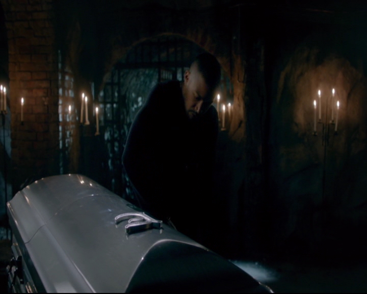 vampirediariesworld-dot-nl_TheOriginals5x08TheKindnessOfStrangers01547.jpg