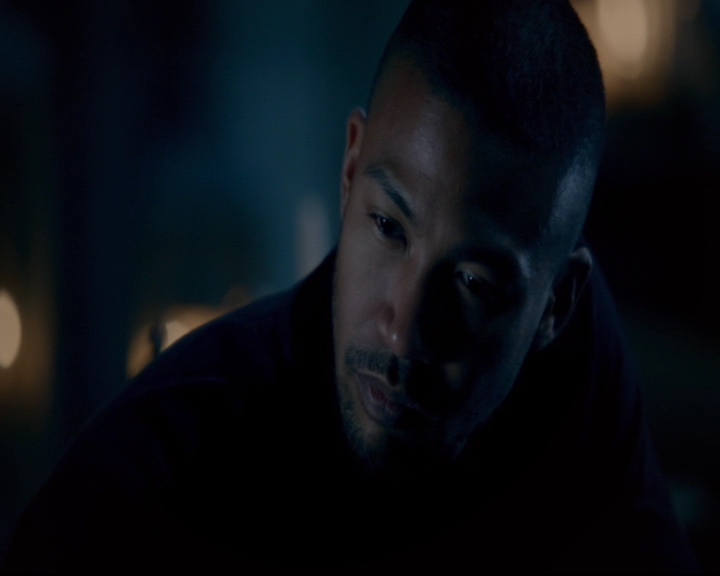 vampirediariesworld-dot-nl_TheOriginals5x08TheKindnessOfStrangers01621.jpg