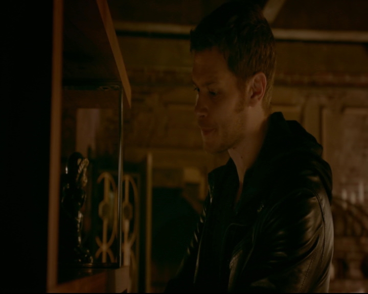 vampirediariesworld-dot-nl_TheOriginals5x08TheKindnessOfStrangers02239.jpg