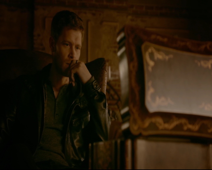 vampirediariesworld-dot-nl_TheOriginals5x08TheKindnessOfStrangers02247.jpg