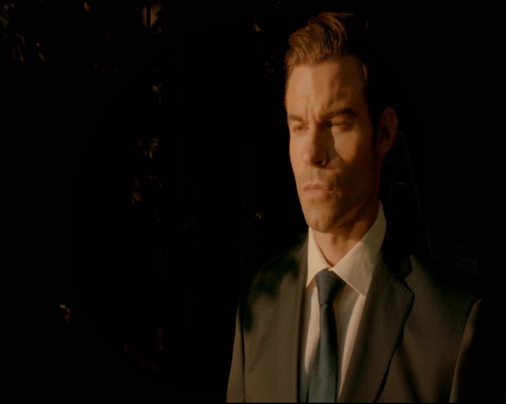 vampirediariesworld-dot-nl_TheOriginals5x08TheKindnessOfStrangers02351.jpg