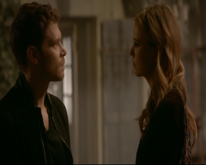 vampirediariesworld-dot-nl_TheOriginals5x09WeHaveNotLongToLove00436.jpg