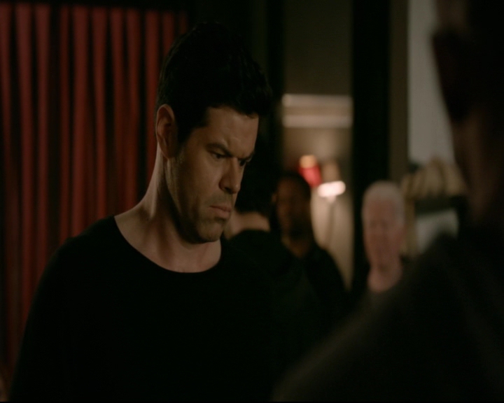 vampirediariesworld-dot-nl_TheOriginals5x09WeHaveNotLongToLove00547.jpg