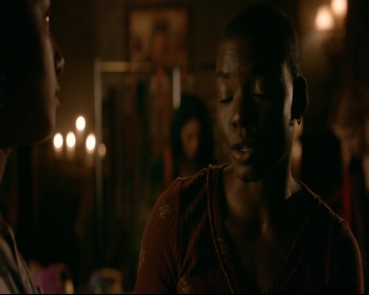 vampirediariesworld-dot-nl_TheOriginals5x09WeHaveNotLongToLove01376.jpg