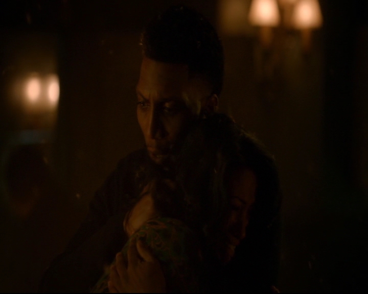 vampirediariesworld-dot-nl_TheOriginals5x09WeHaveNotLongToLove01486.jpg