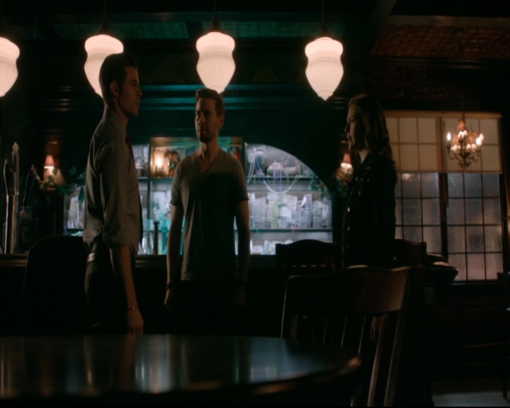 vampirediariesworld-dot-nl_TheOriginals5x09WeHaveNotLongToLove01493.jpg