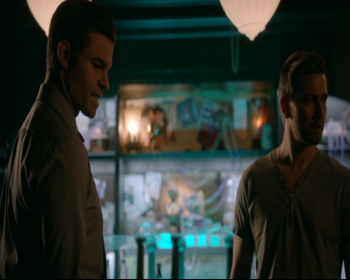 vampirediariesworld-dot-nl_TheOriginals5x09WeHaveNotLongToLove01496.jpg