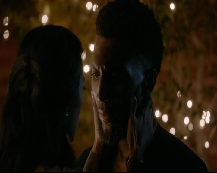 vampirediariesworld-dot-nl_TheOriginals5x09WeHaveNotLongToLove01729.jpg