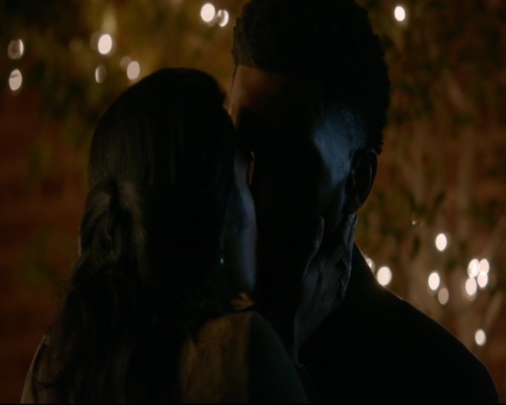 vampirediariesworld-dot-nl_TheOriginals5x09WeHaveNotLongToLove01733.jpg