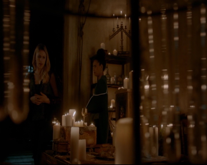 vampirediariesworld-dot-nl_TheOriginals5x09WeHaveNotLongToLove01799.jpg