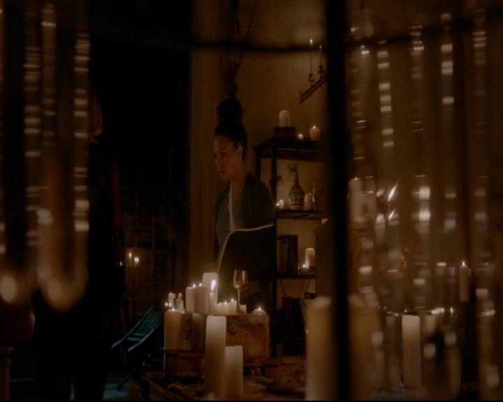 vampirediariesworld-dot-nl_TheOriginals5x09WeHaveNotLongToLove01807.jpg