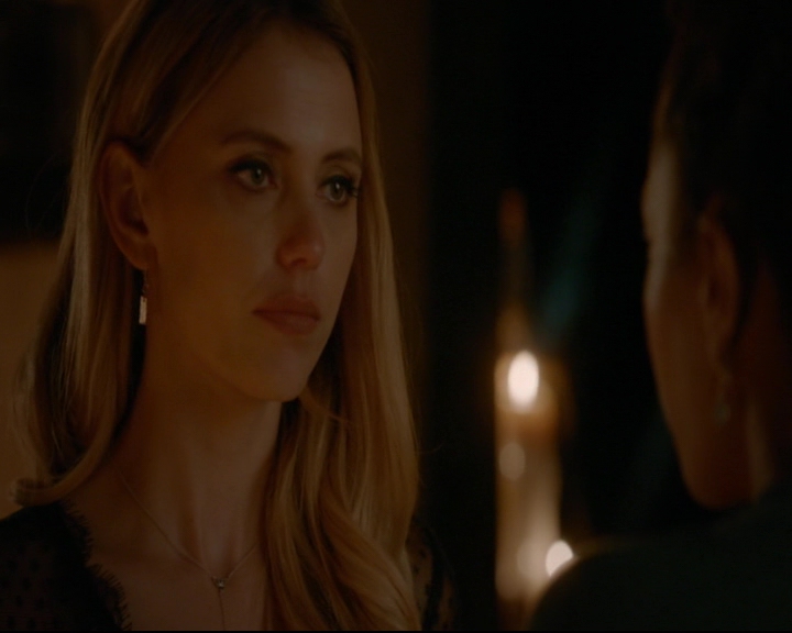 vampirediariesworld-dot-nl_TheOriginals5x09WeHaveNotLongToLove01816.jpg