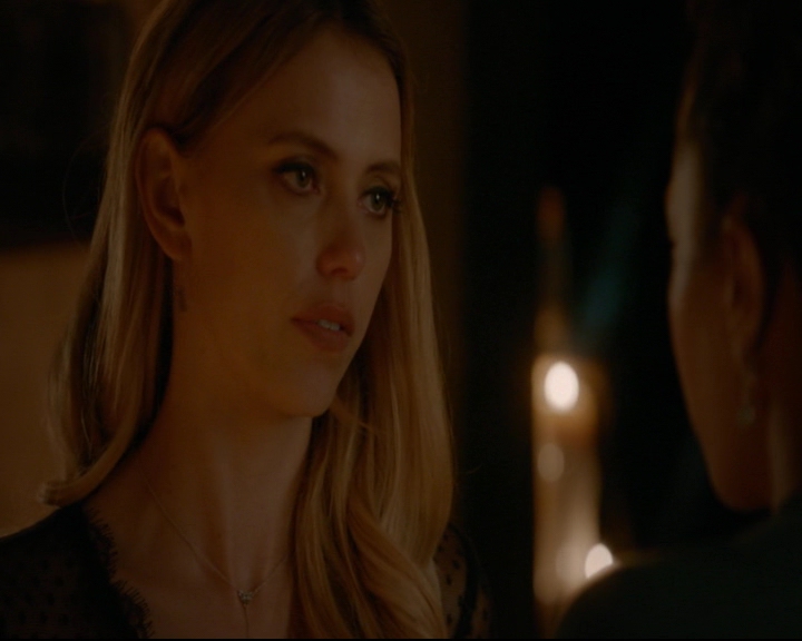 vampirediariesworld-dot-nl_TheOriginals5x09WeHaveNotLongToLove01817.jpg