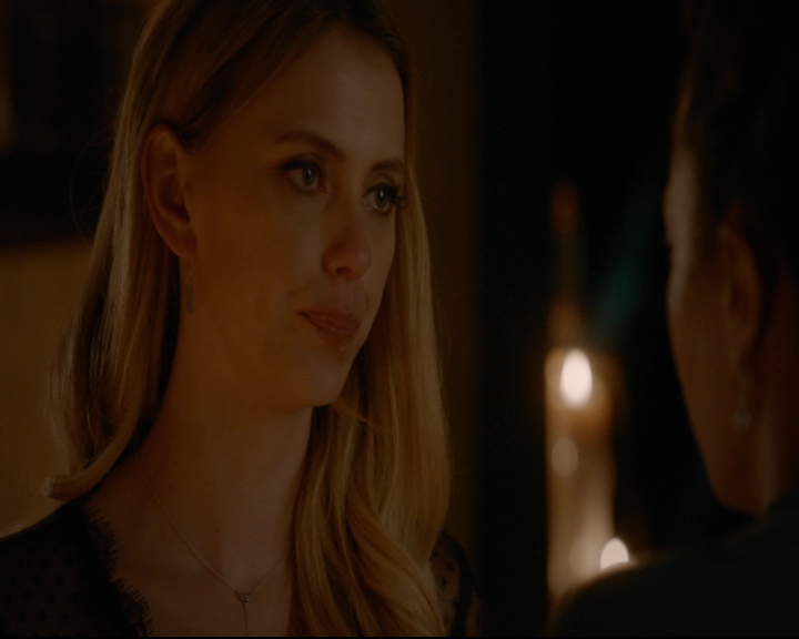 vampirediariesworld-dot-nl_TheOriginals5x09WeHaveNotLongToLove01818.jpg