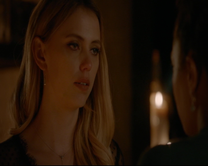 vampirediariesworld-dot-nl_TheOriginals5x09WeHaveNotLongToLove01823.jpg