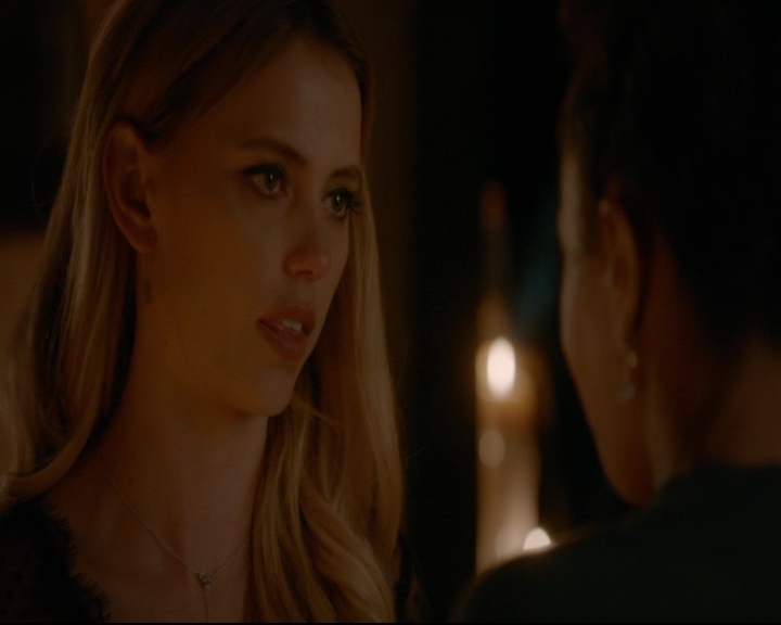 vampirediariesworld-dot-nl_TheOriginals5x09WeHaveNotLongToLove01843.jpg