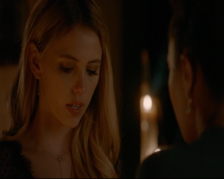 vampirediariesworld-dot-nl_TheOriginals5x09WeHaveNotLongToLove01847.jpg