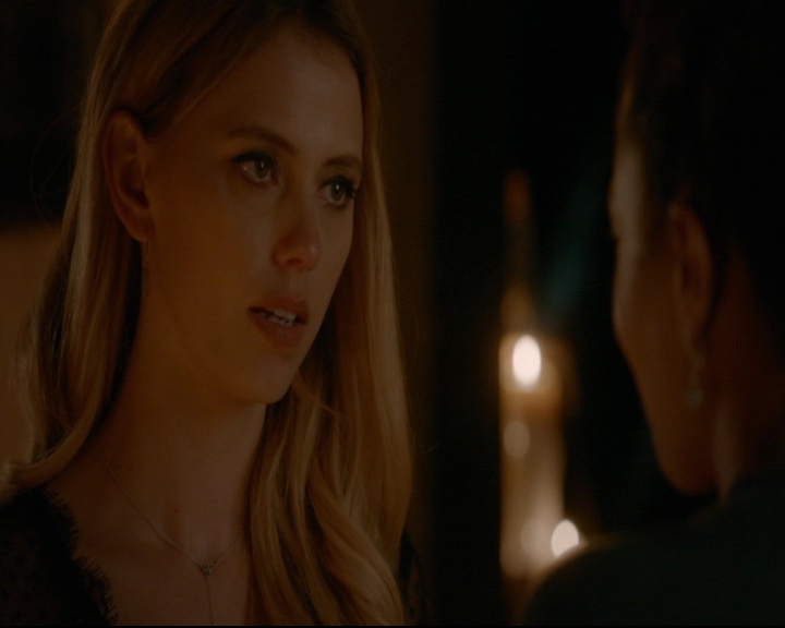 vampirediariesworld-dot-nl_TheOriginals5x09WeHaveNotLongToLove01850.jpg