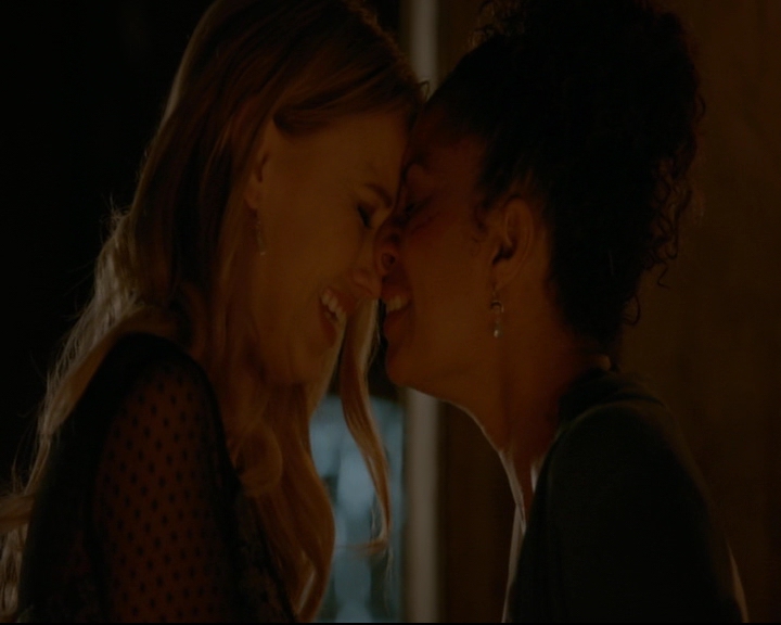 vampirediariesworld-dot-nl_TheOriginals5x09WeHaveNotLongToLove01869.jpg