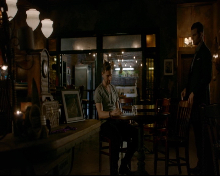 vampirediariesworld-dot-nl_TheOriginals5x09WeHaveNotLongToLove01931.jpg