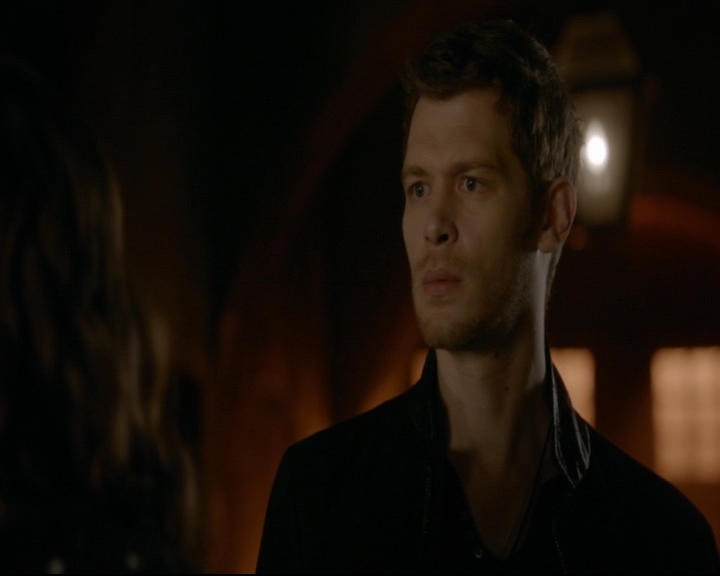 vampirediariesworld-dot-nl_TheOriginals5x09WeHaveNotLongToLove02021.jpg