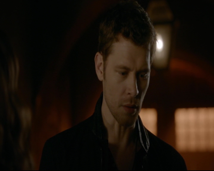 vampirediariesworld-dot-nl_TheOriginals5x09WeHaveNotLongToLove02034.jpg